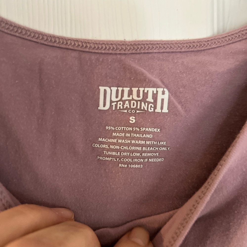 Ladies Size Small "Duluth Trading Co." Mauve Tank Top GUC ❤️ - Picture 2 of 5